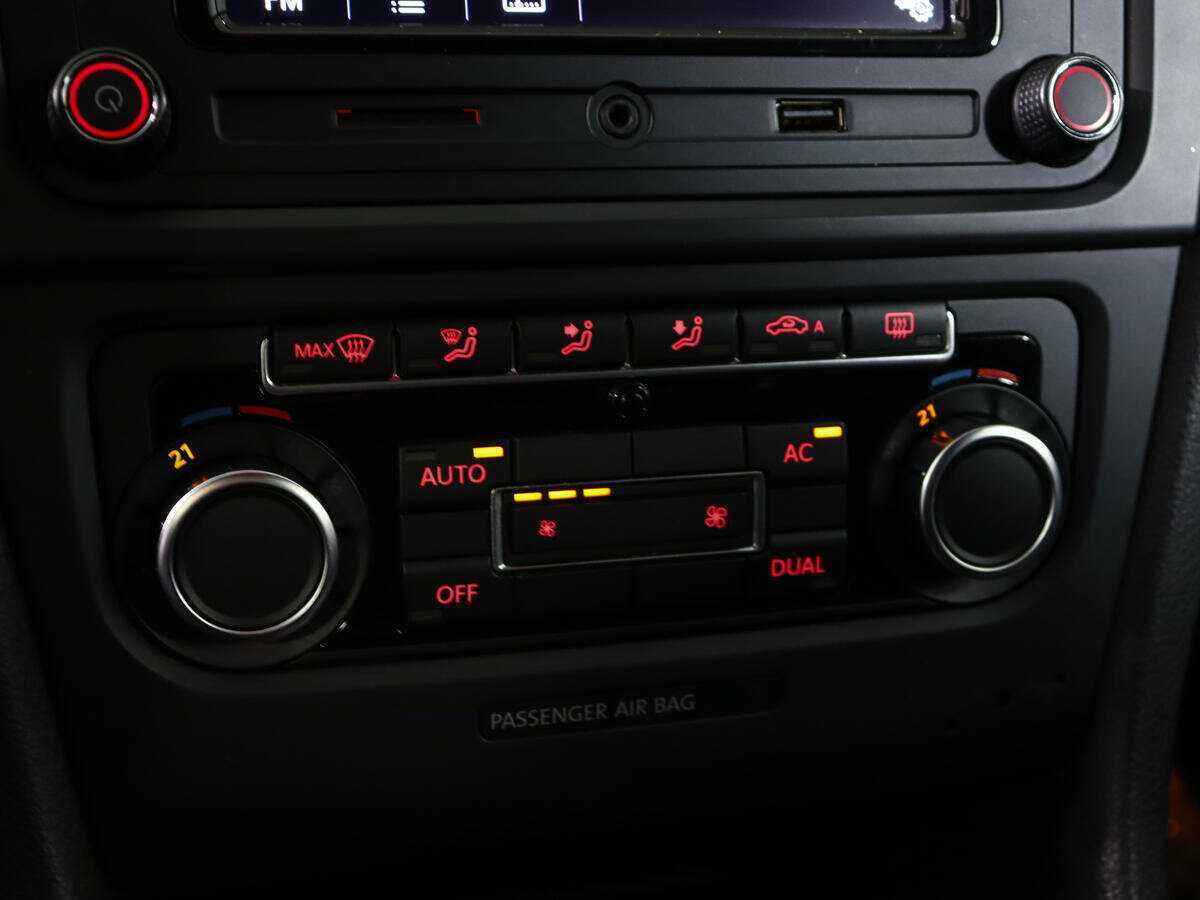 Volkswagen Golf, 2009 Фото №20