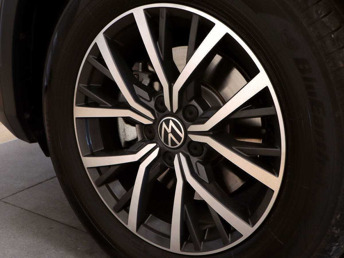 Volkswagen Tiguan, 2022 Фото №24