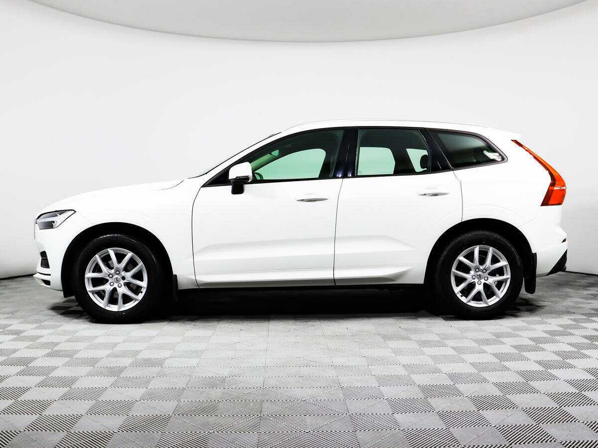 Volvo XC60, 2021 Фото №8