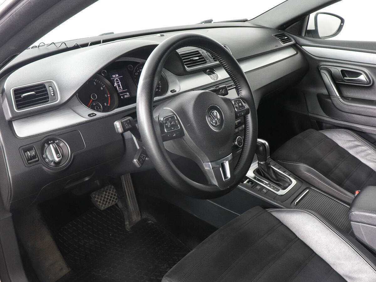 Volkswagen Passat CC, 2013 Фото №9