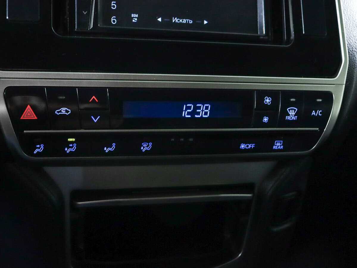 Toyota Land Cruiser Prado, 2020 Фото №13