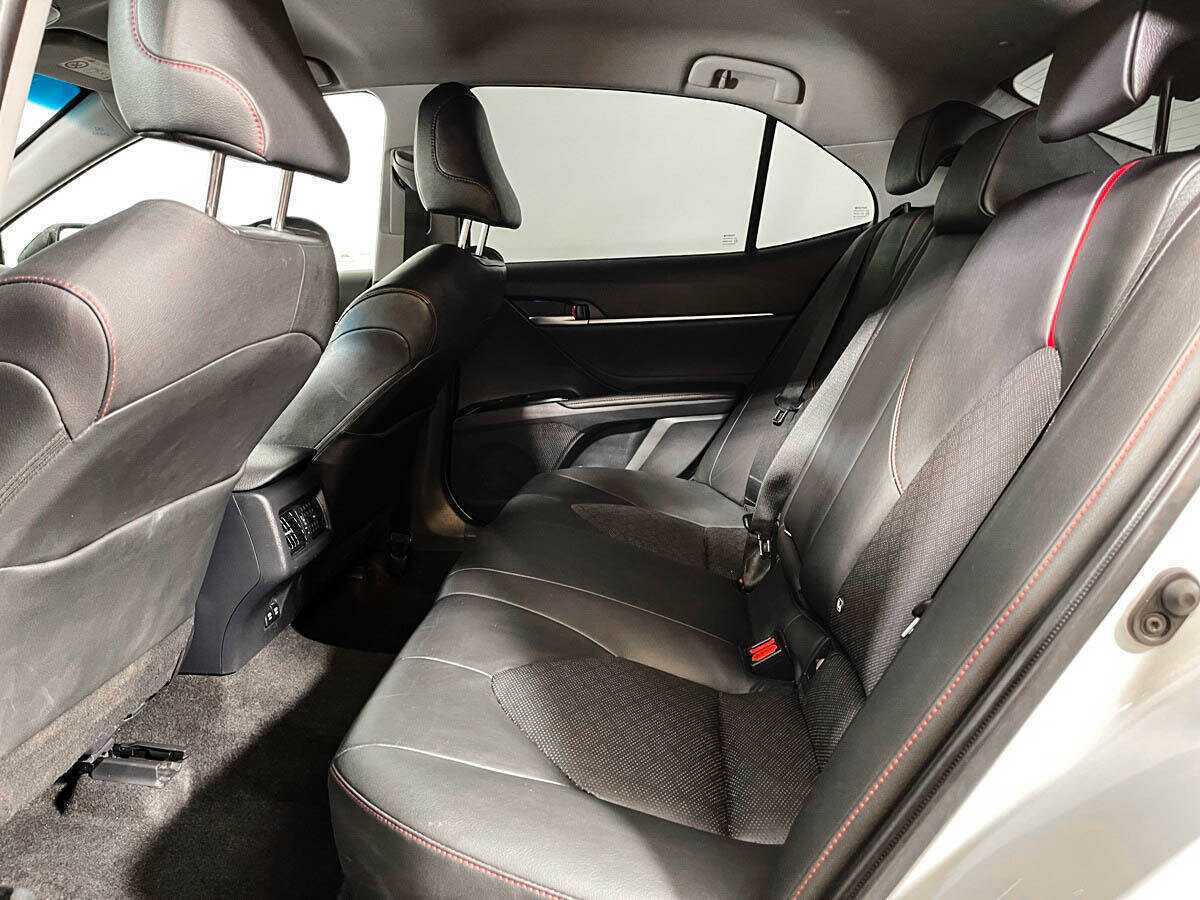 Toyota Camry, 2020 Фото №10