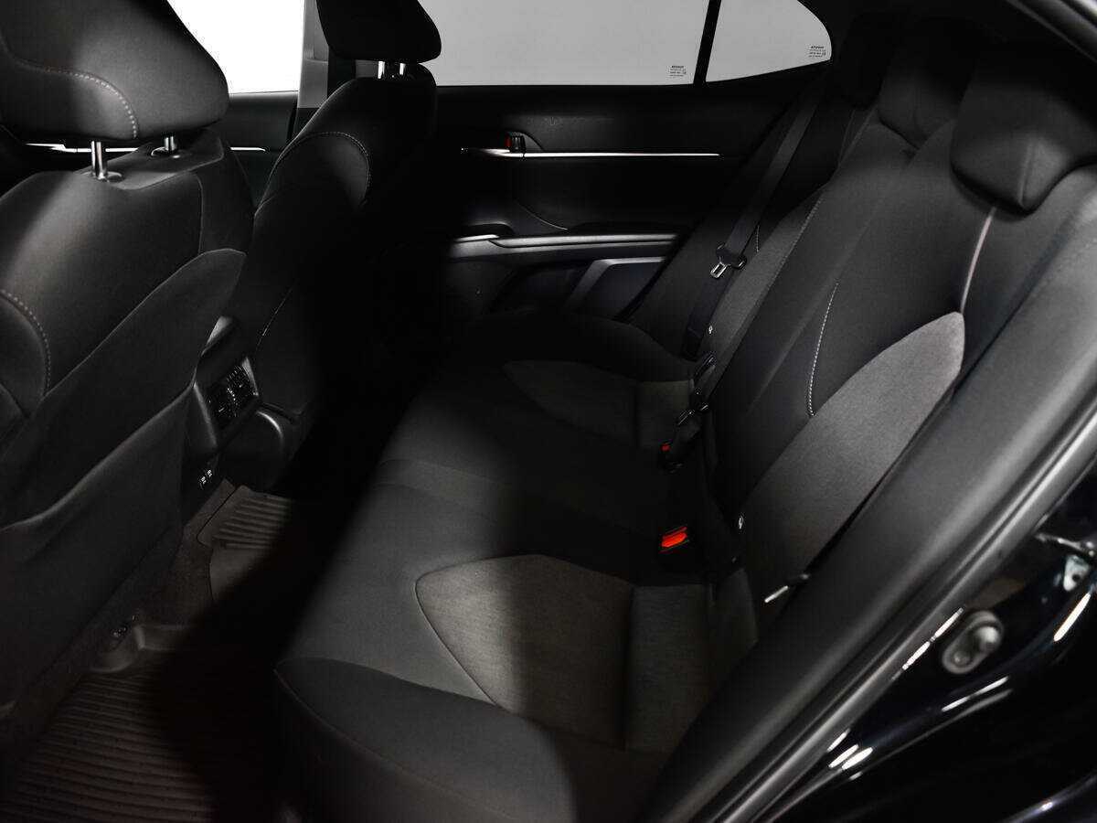 Toyota Camry, 2021 Фото №10
