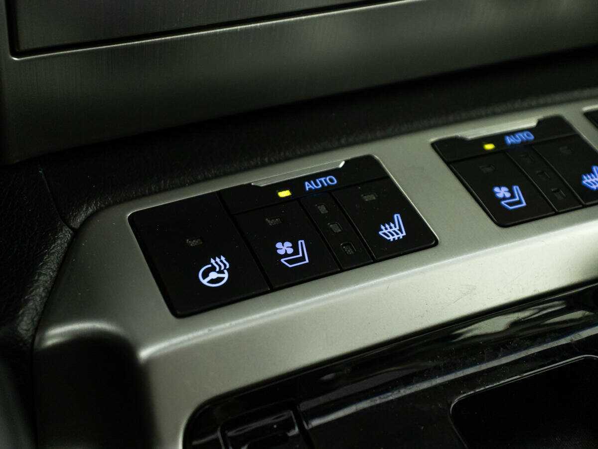 Toyota Land Cruiser, 2016 Фото №21