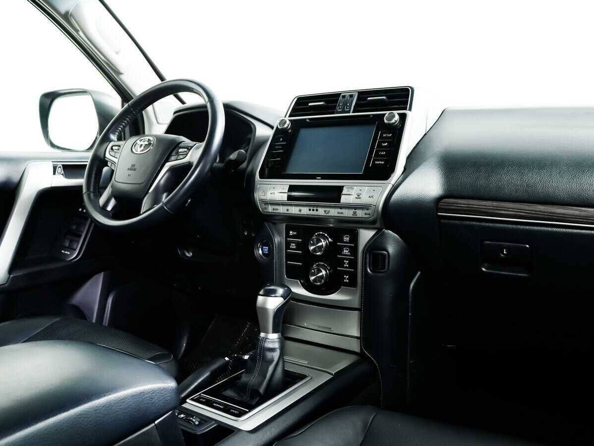 Toyota Land Cruiser Prado, 2017 - 61 353 км. | Фото №5