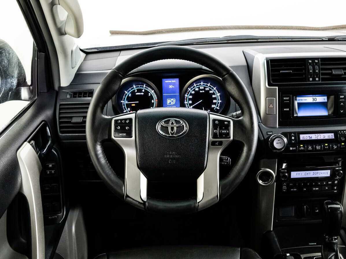 Toyota Land Cruiser Prado, 2010 Фото №10
