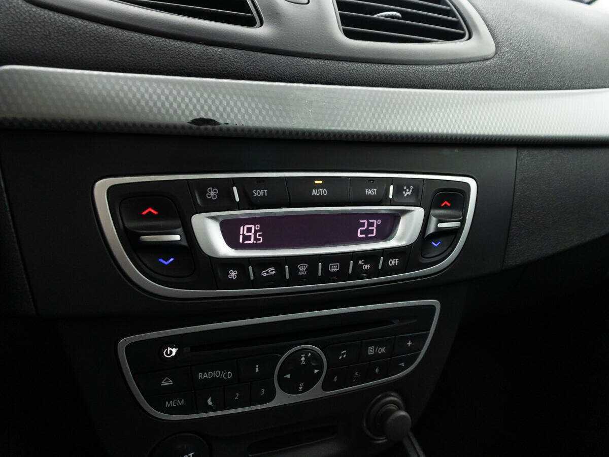 Renault Megane, 2011 Фото №15