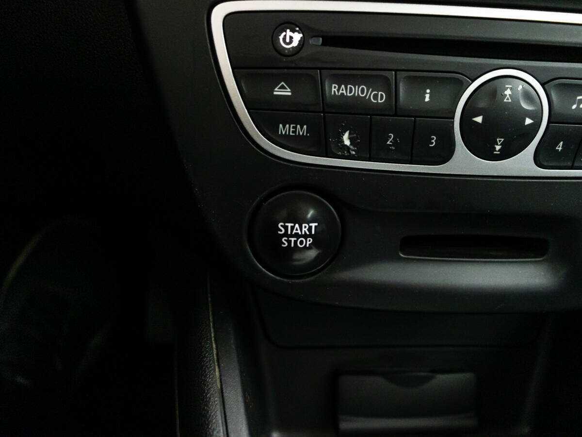 Renault Megane, 2011 Фото №16