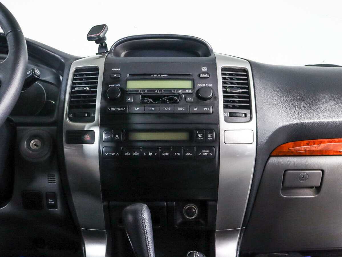 Toyota Land Cruiser Prado 5-speed, 2004 Фото №10