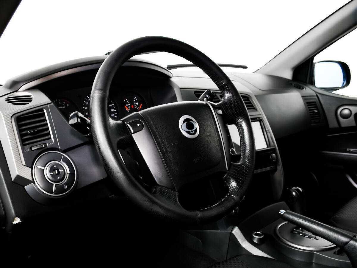 SsangYong Kyron 6-speed, 2011 Фото №13