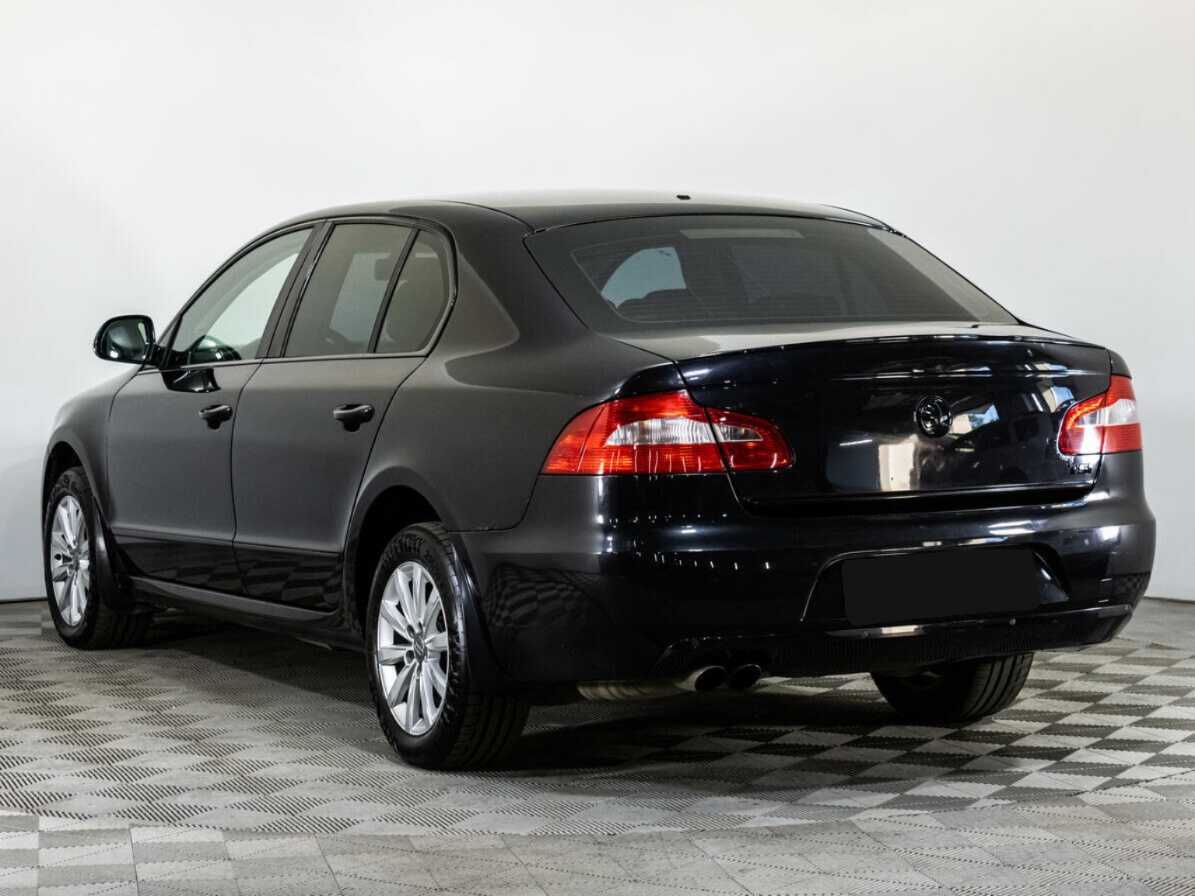 Skoda Superb DSG, 2011 Фото №6