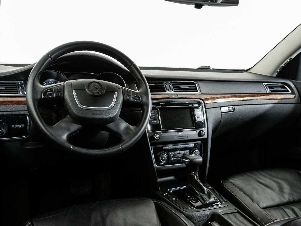 Skoda Superb DSG, 2011 Фото №9