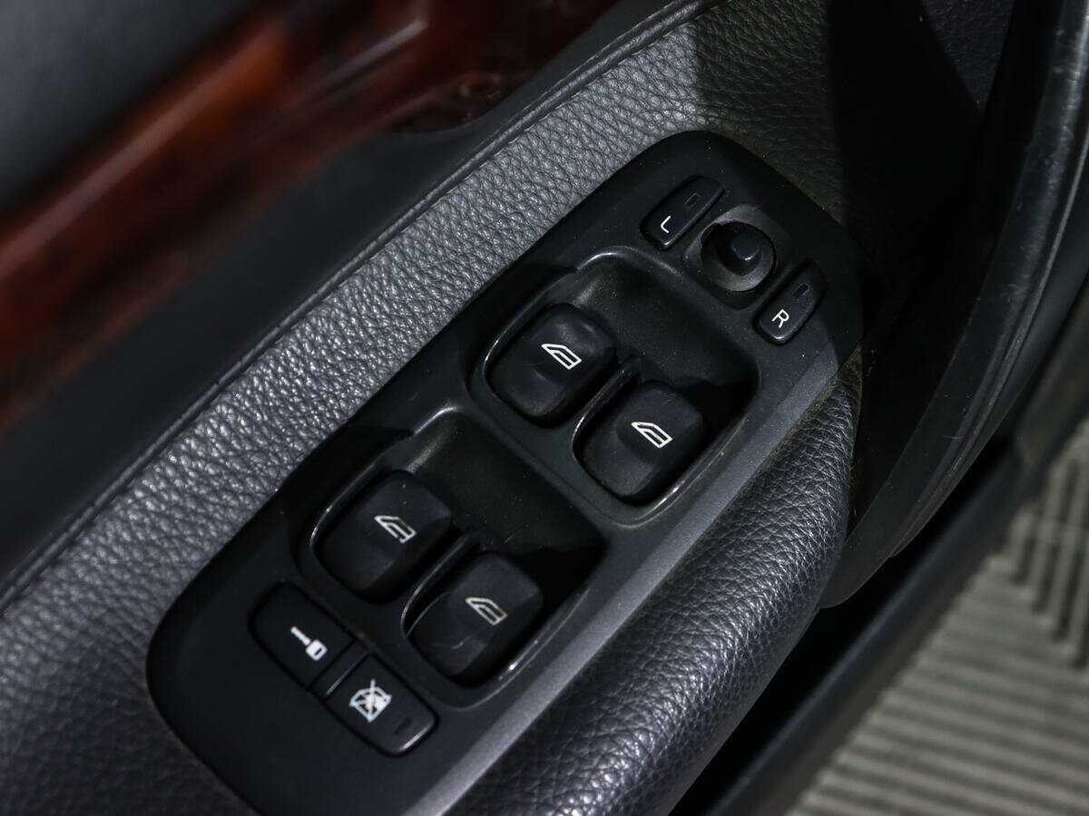 Volvo S60, 2009 Фото №15