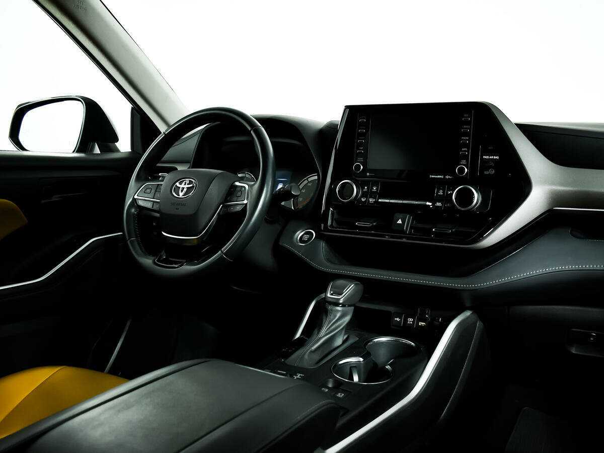 Toyota Highlander, 2021 - 23 450 км. | Фото №8