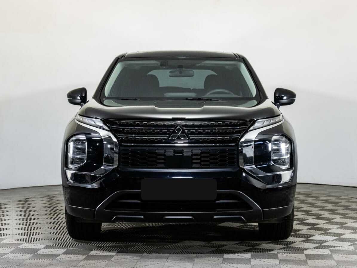 Mitsubishi Outlander, 2023 - 3 375 км. | Фото №2