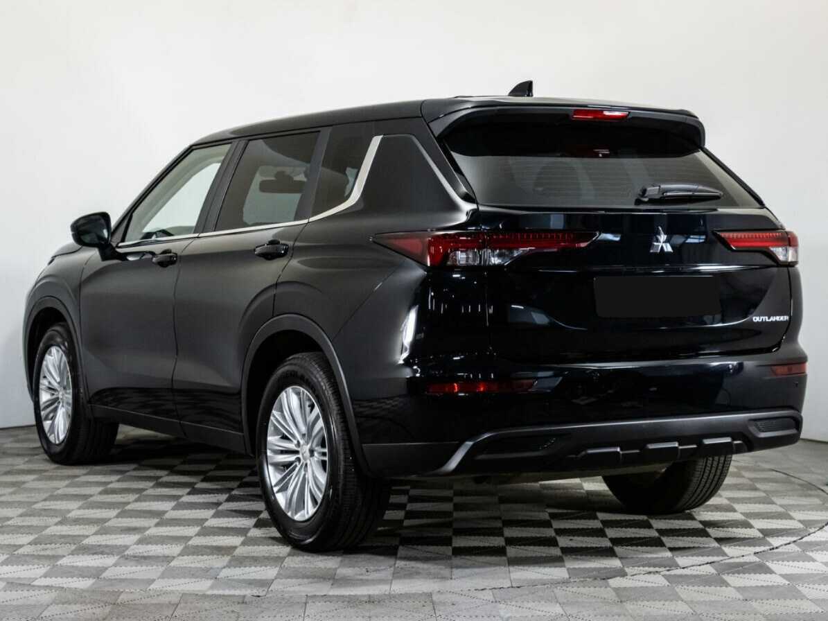 Mitsubishi Outlander, 2023 - 3 375 км. | Фото №6