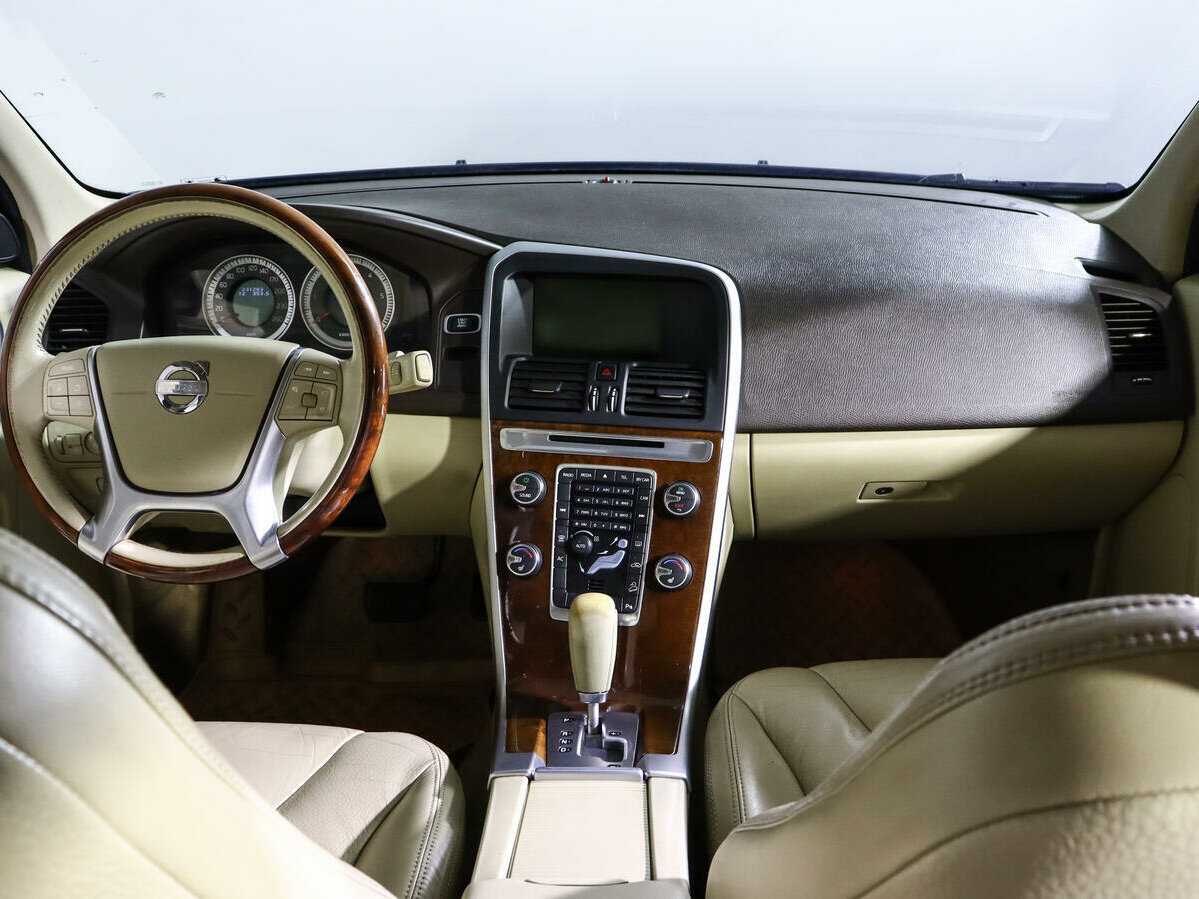 Volvo XC60, 2011 Фото №12