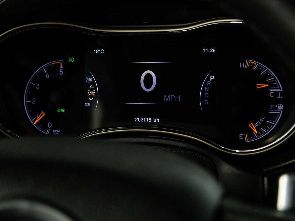 Jeep Grand Cherokee, 2013 Фото №12