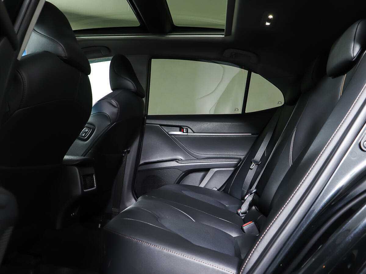 Toyota Camry, 2022 Фото №9