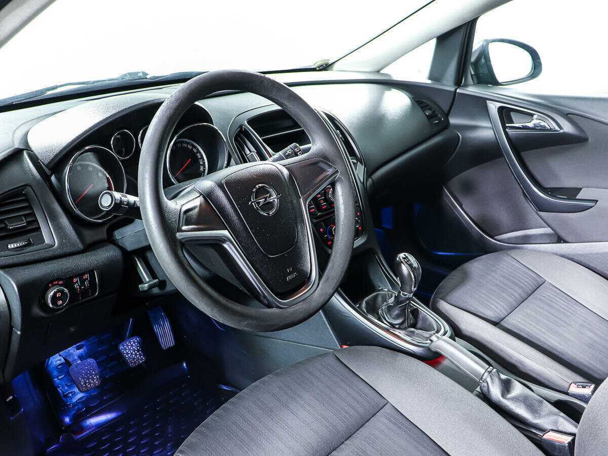 Opel Astra, 2011 Фото №13