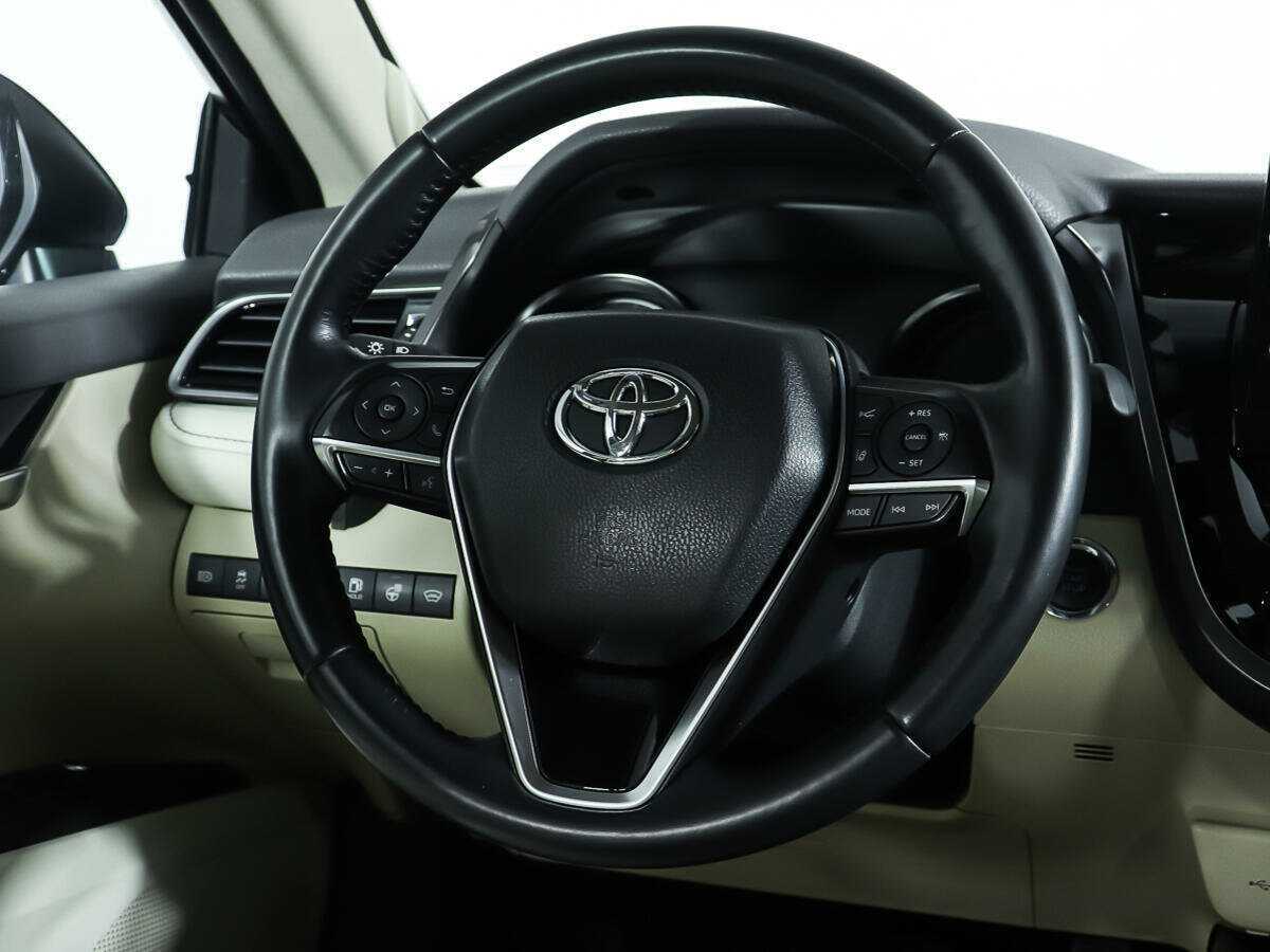 Toyota Camry, 2021 Фото №14