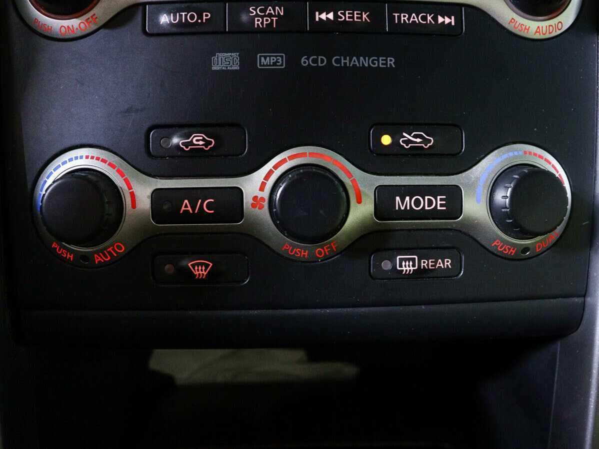 Nissan Teana, 2010 Фото №15