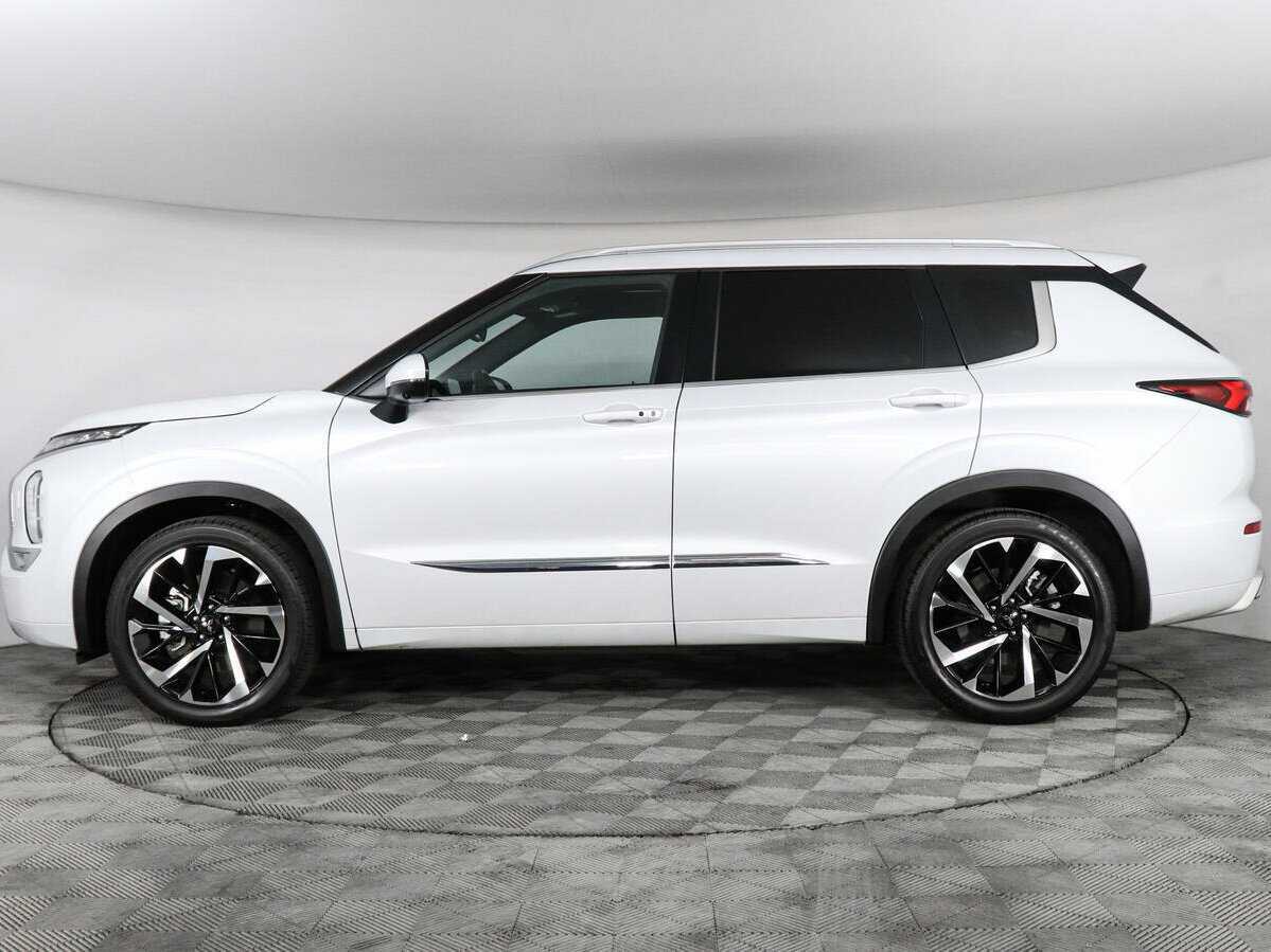 Mitsubishi Outlander, 2023 - 15 004 км. | Фото №8