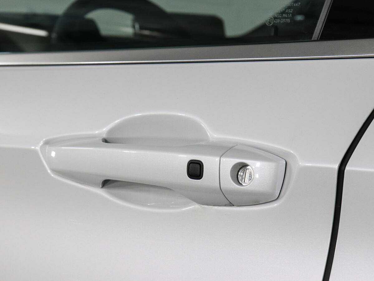 Mitsubishi Outlander, 2023 Фото №21