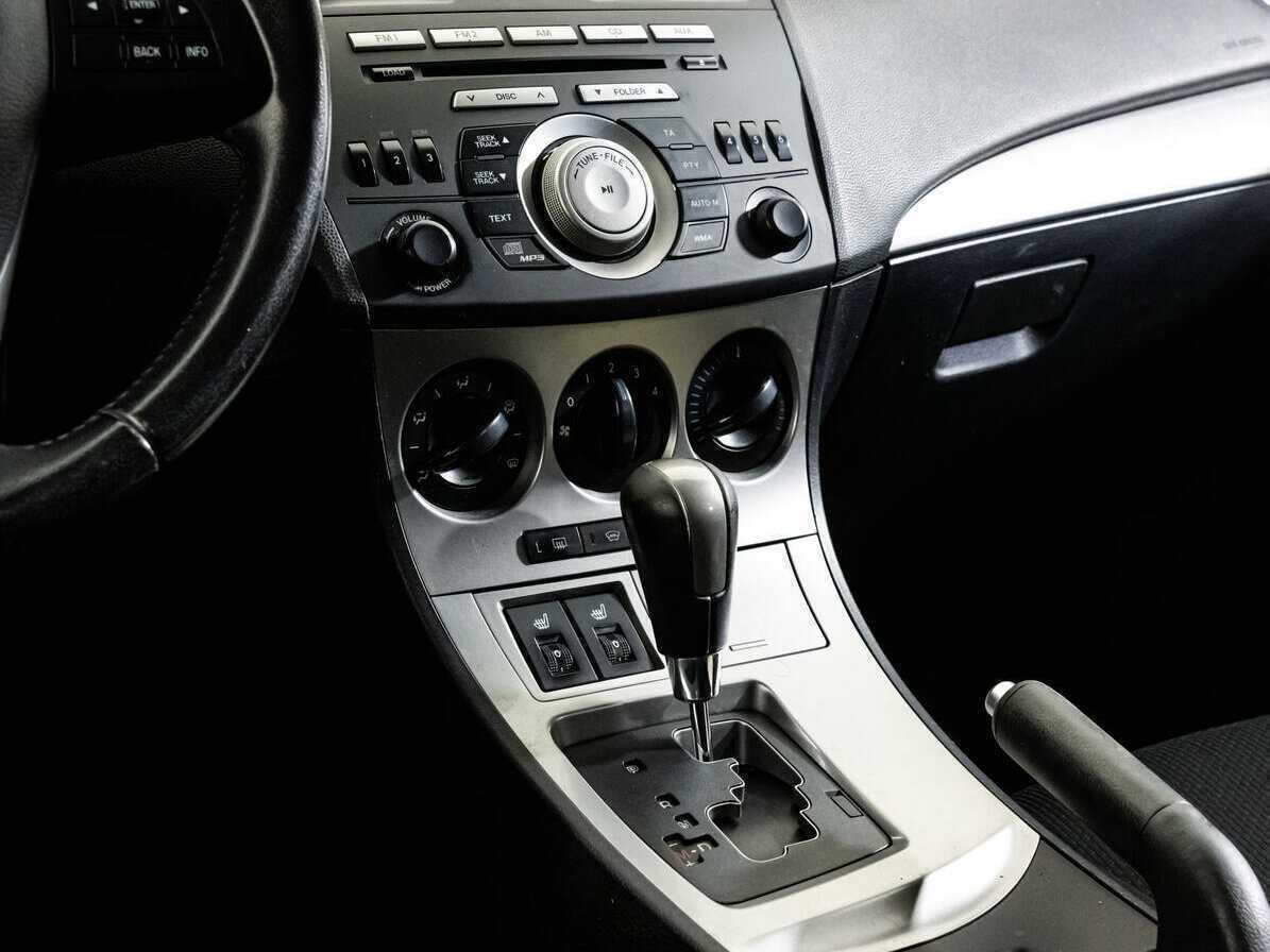 Mazda 3, 2010 Фото №12