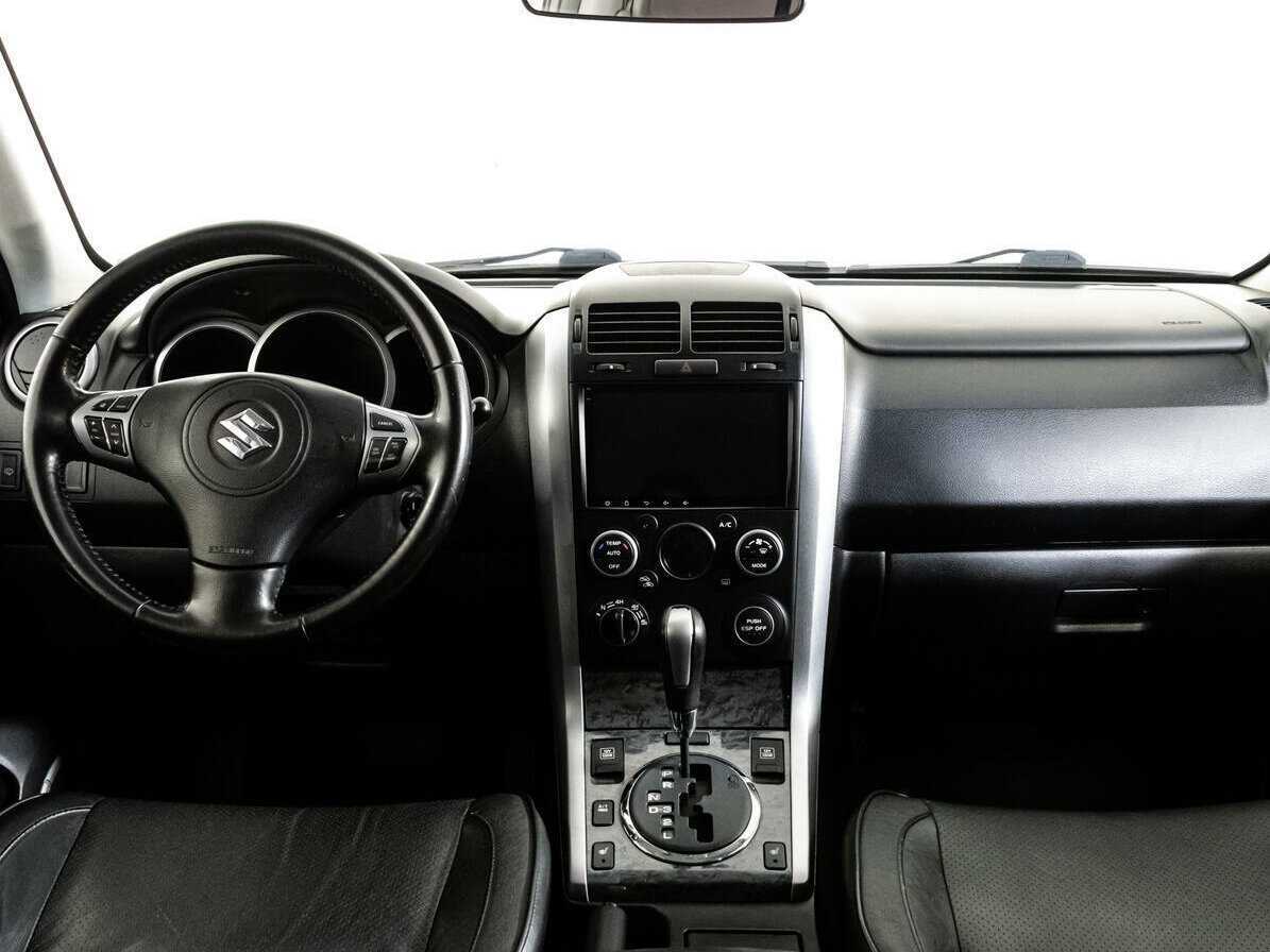 Suzuki Grand Vitara, 2010 Фото №8