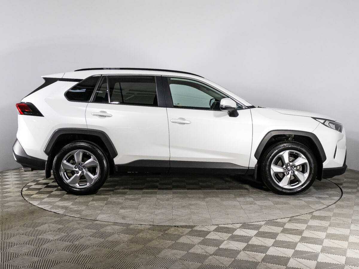 Toyota RAV4, 2022 - 64 219 км. | Фото №4