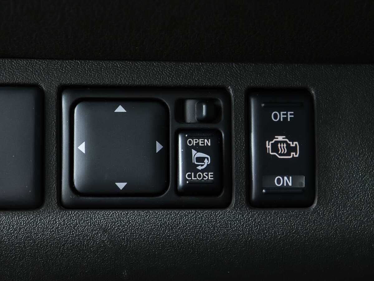 Nissan Pathfinder, 2006 Фото №15