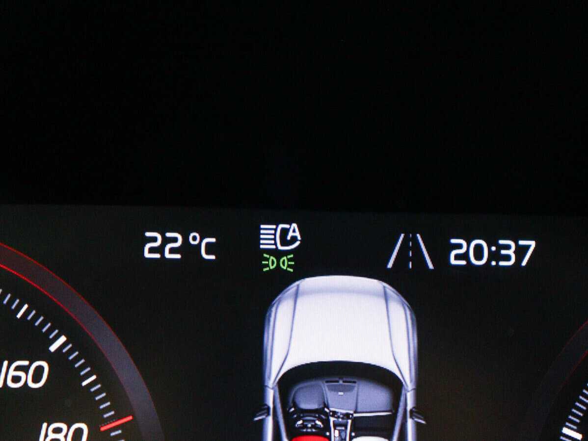 Volvo XC40, 2021 Фото №19