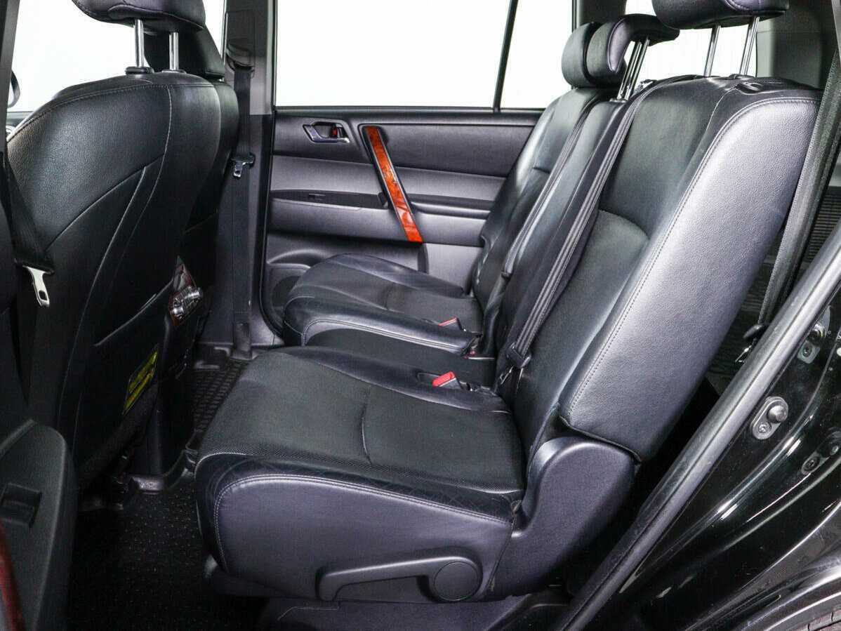Toyota Highlander, 2011 - 178 088 км. | Фото №8