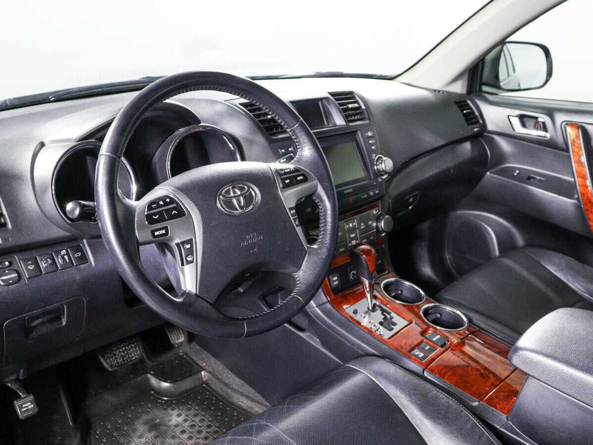 Toyota Highlander, 2011 Фото №12