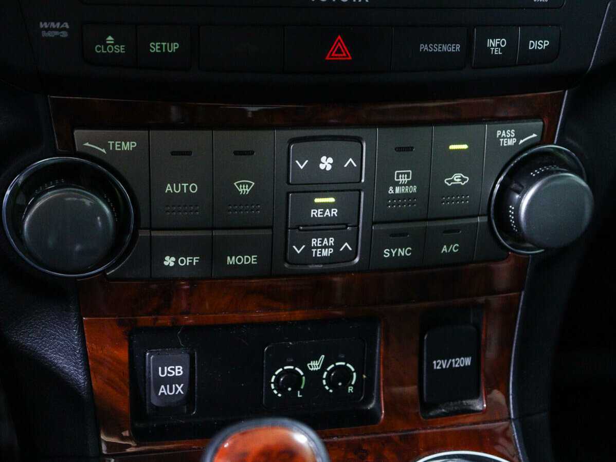 Toyota Highlander, 2011 Фото №16