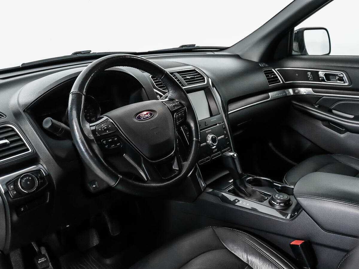 Ford Explorer, 2017 Фото №9