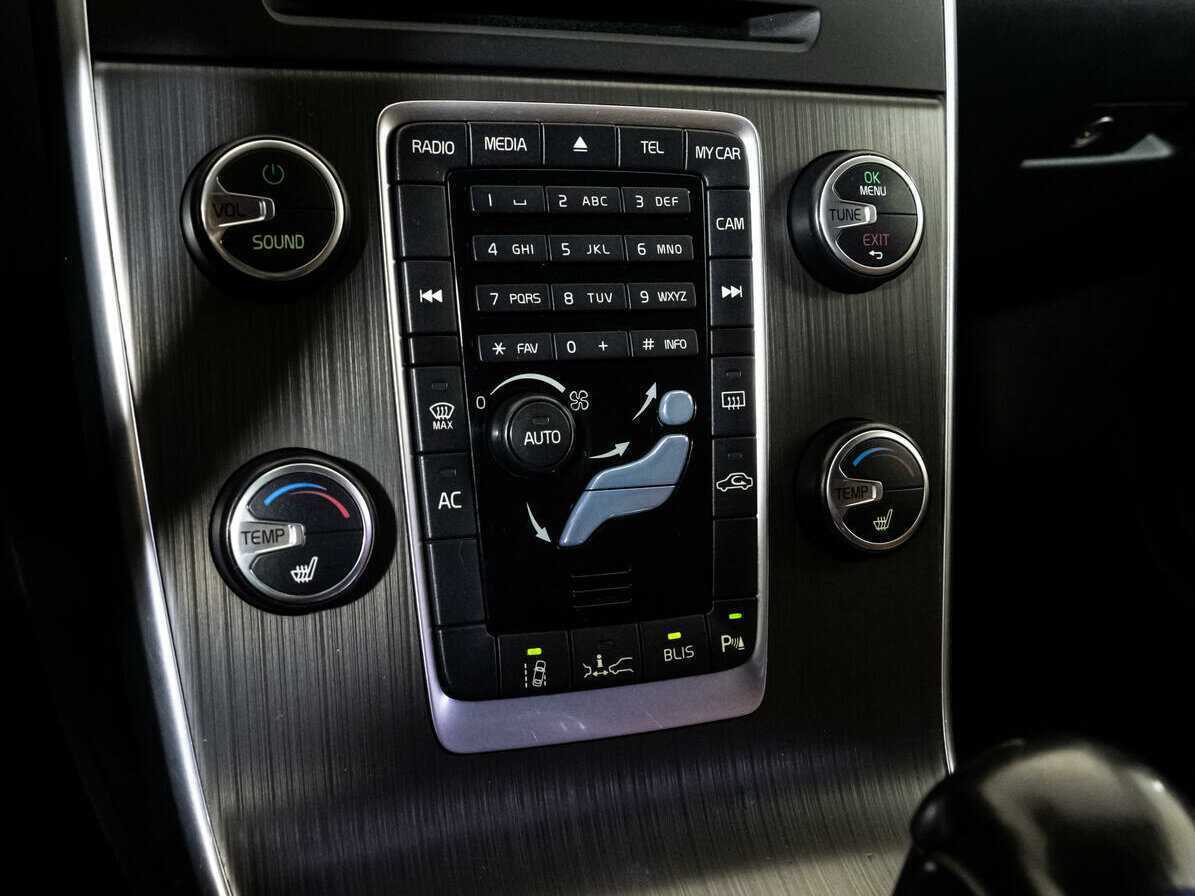 Volvo S60, 2010 Фото №13