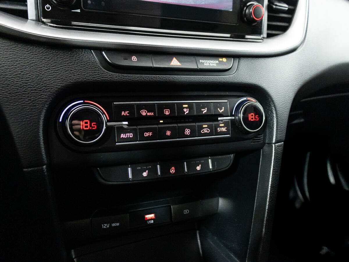 Kia Ceed, 2022 Фото №16