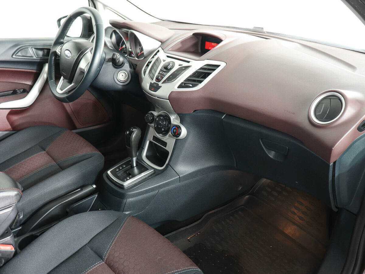 Ford Fiesta, 2011 - 147 704 км. | Фото №6