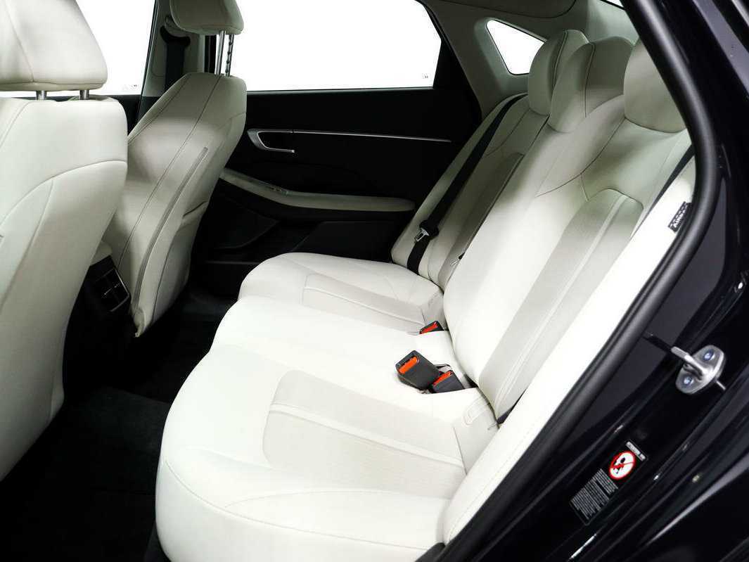 Hyundai Sonata, 2022 Фото №12