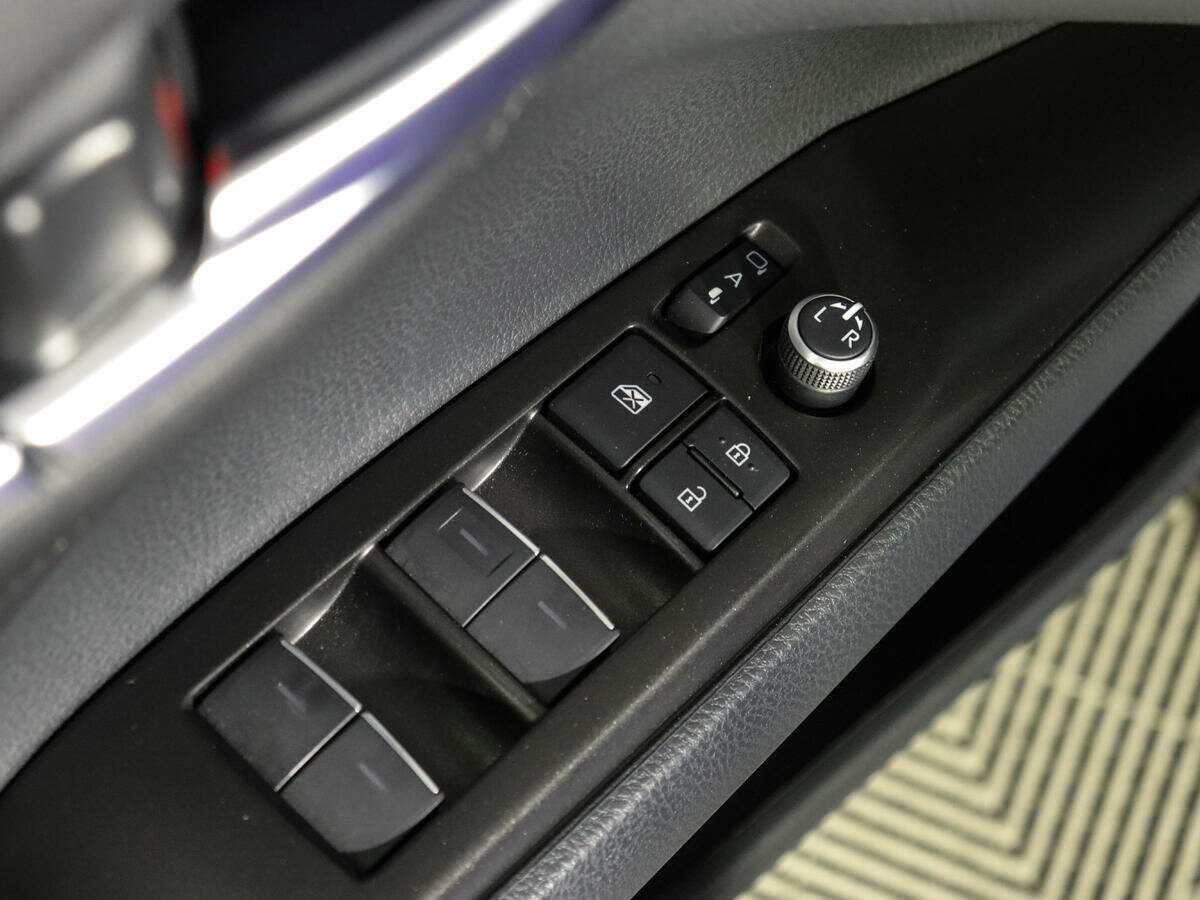 Toyota Camry, 2021 Фото №18