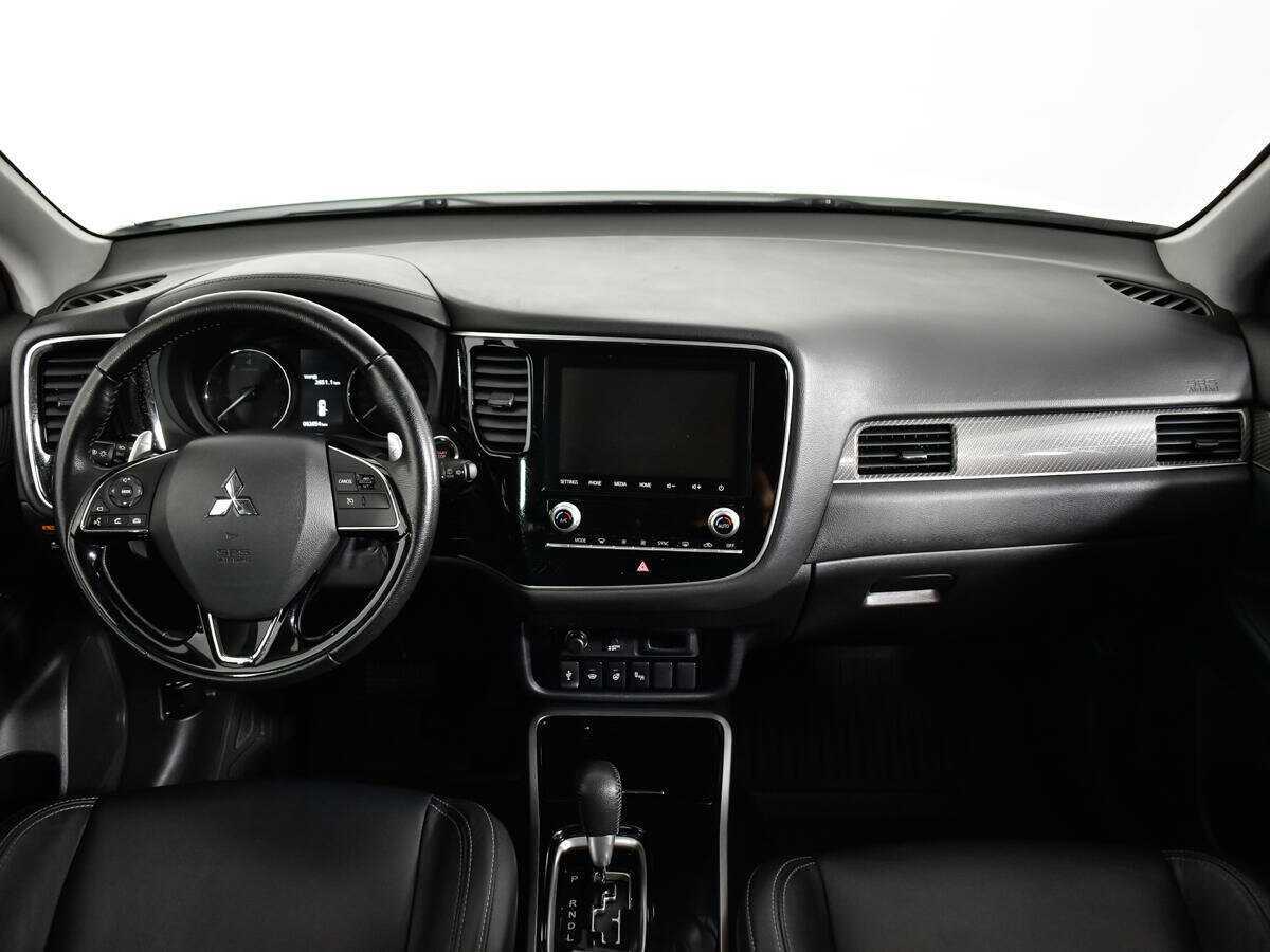 Mitsubishi Outlander, 2021 Фото №12
