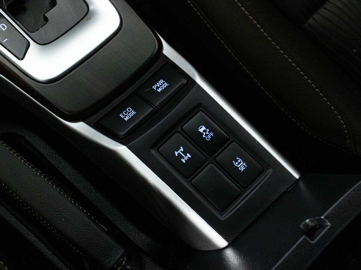 Toyota Fortuner, 2018 Фото №18