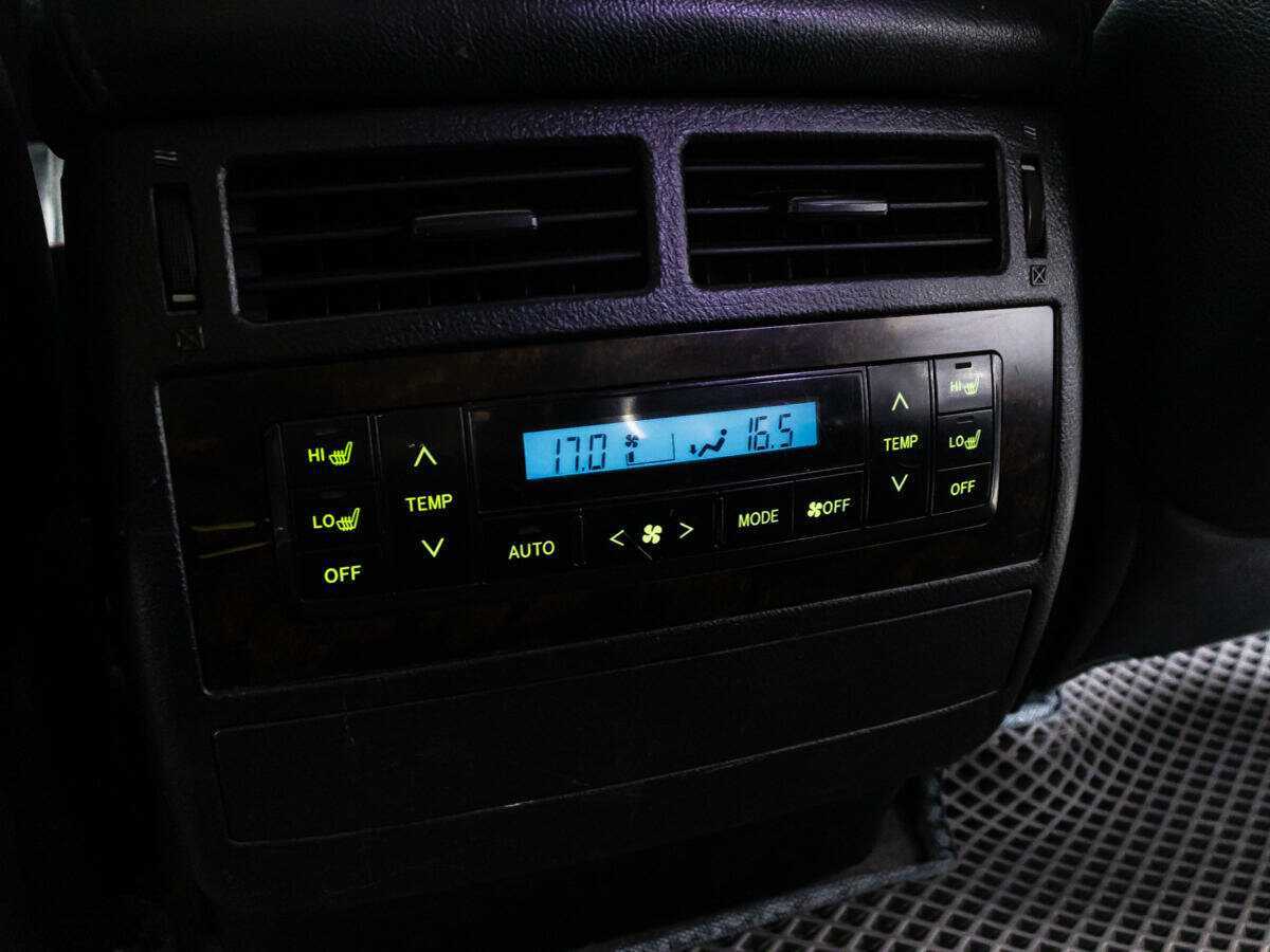 Toyota Land Cruiser, 2011 Фото №24