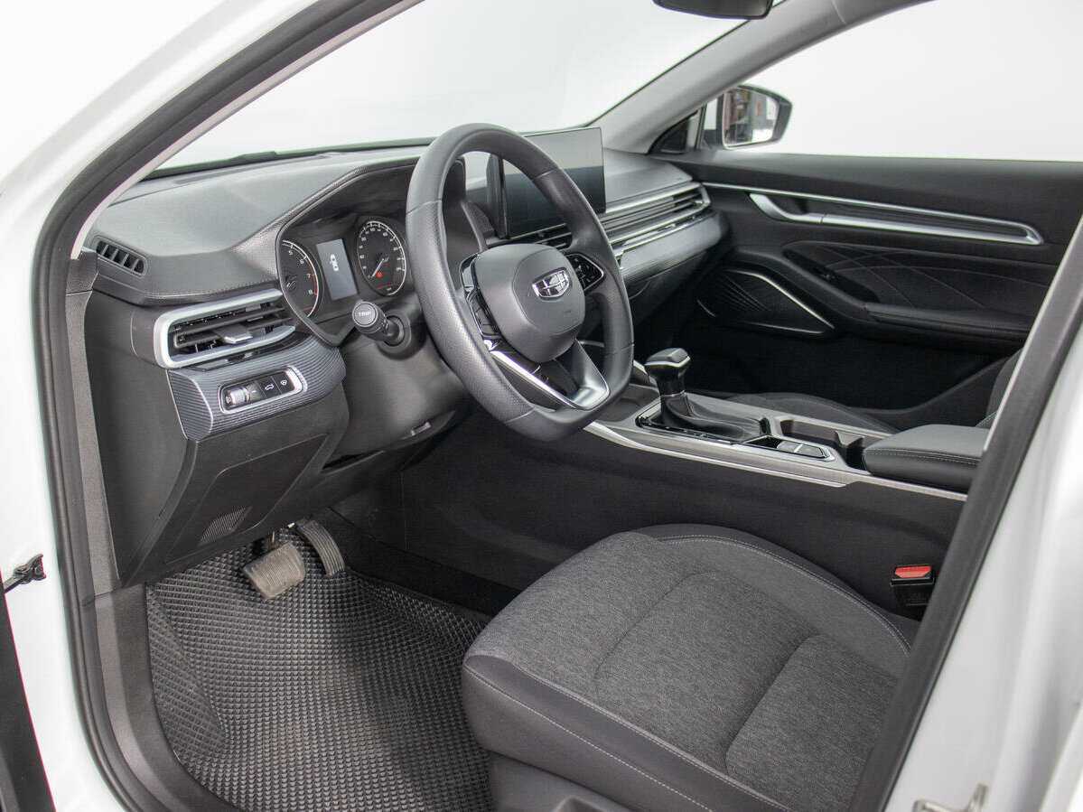 Geely Emgrand, 2023 Фото №10