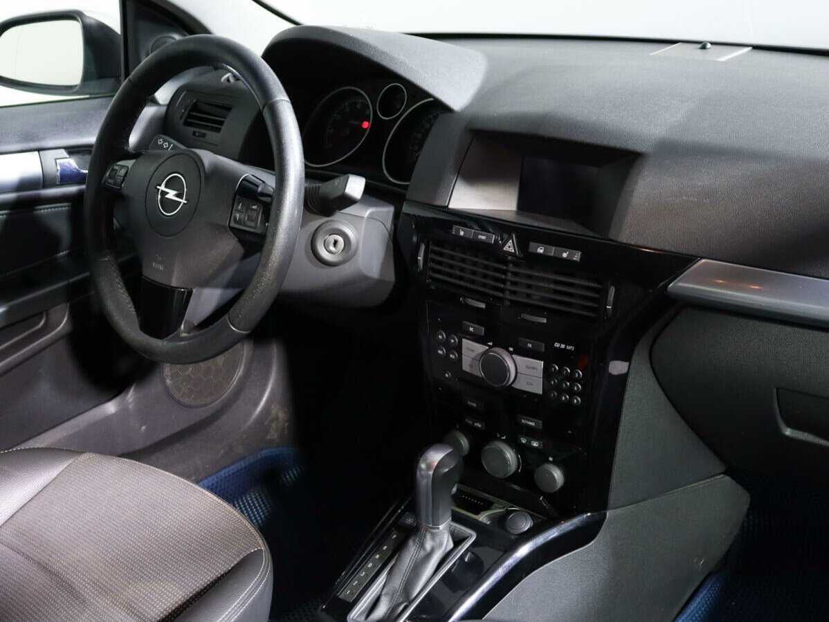 Opel Astra, 2008 - 64 000 км. | Фото №8