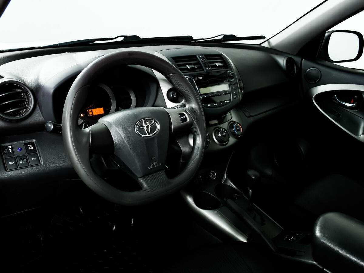 Toyota RAV4, 2010 Фото №13