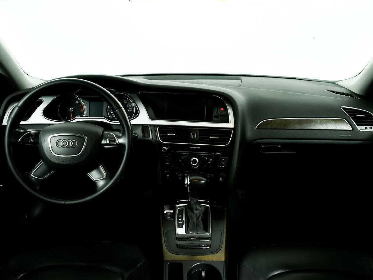 Audi A4, 2015 Фото №10