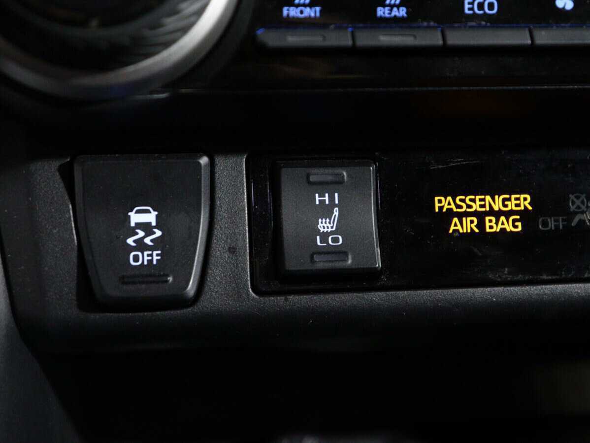 Toyota RAV4, 2021 Фото №17